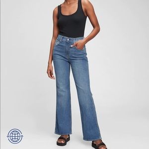 Gap Vintage Flare High Rise Jean in Medium Indigo Soze 27 / 4 NWT